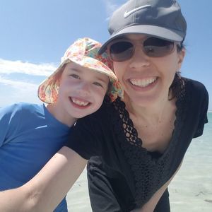 Meet your Posher, Elyse